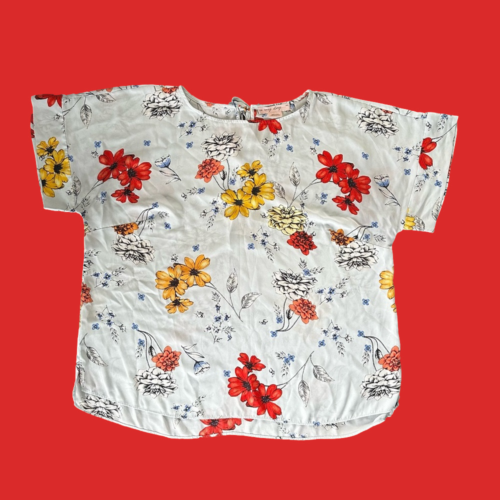 Penningtons - In Every Story lightweight flowy floral light blue blouse